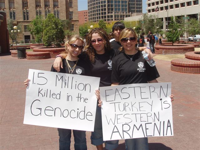Armenian Genocide AM001.jpg